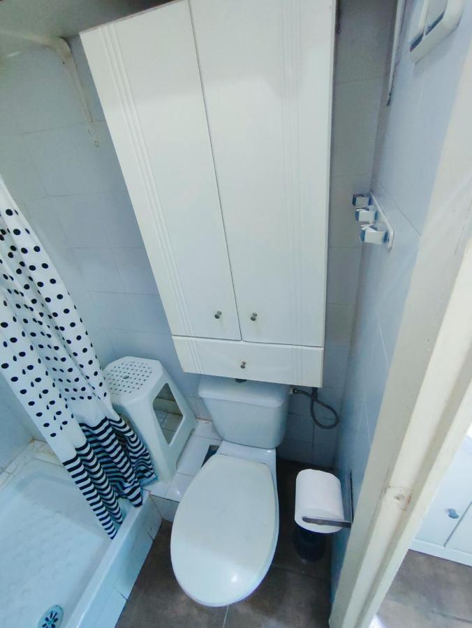 Nice Flat Within Walking Range To The Beach Apartment Барселона Екстериор снимка