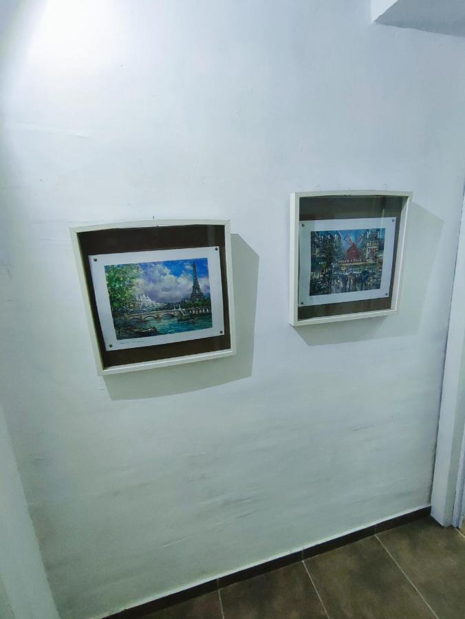 Nice Flat Within Walking Range To The Beach Apartment Барселона Екстериор снимка